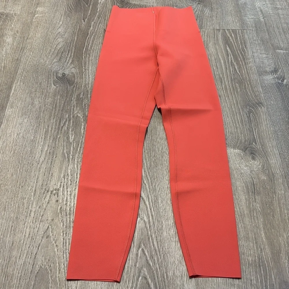 NWT LULULEMON ATHLETICA WOMENS GLOW UP TIGHT 4 DESERT CORAL HI RISE 25” INSEAM - Picture 5 of 8